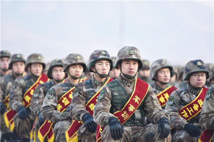 第82集团军某旅:助力大学生士兵踩实成长路